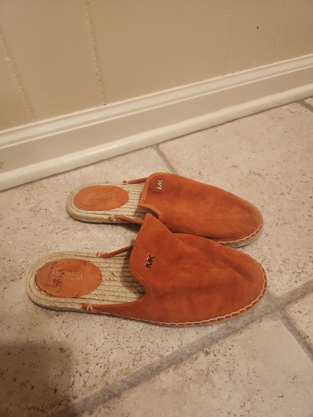 Michael Kors "Kendrick" Coral Leather & Suede Slip-on Espadrille Flats Size 7.5